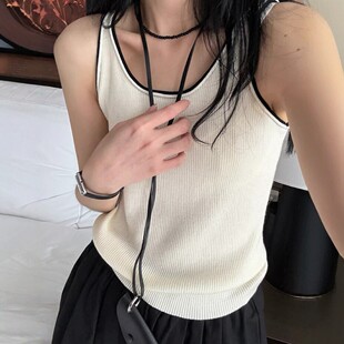 韩系设计感撞色针织吊带背心女ins2026小众春夏U领无袖修身上衣