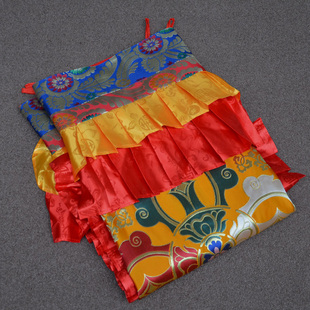 藏族寺院佛堂布置 黄底八宝十字杵天棚宝盖华盖顶