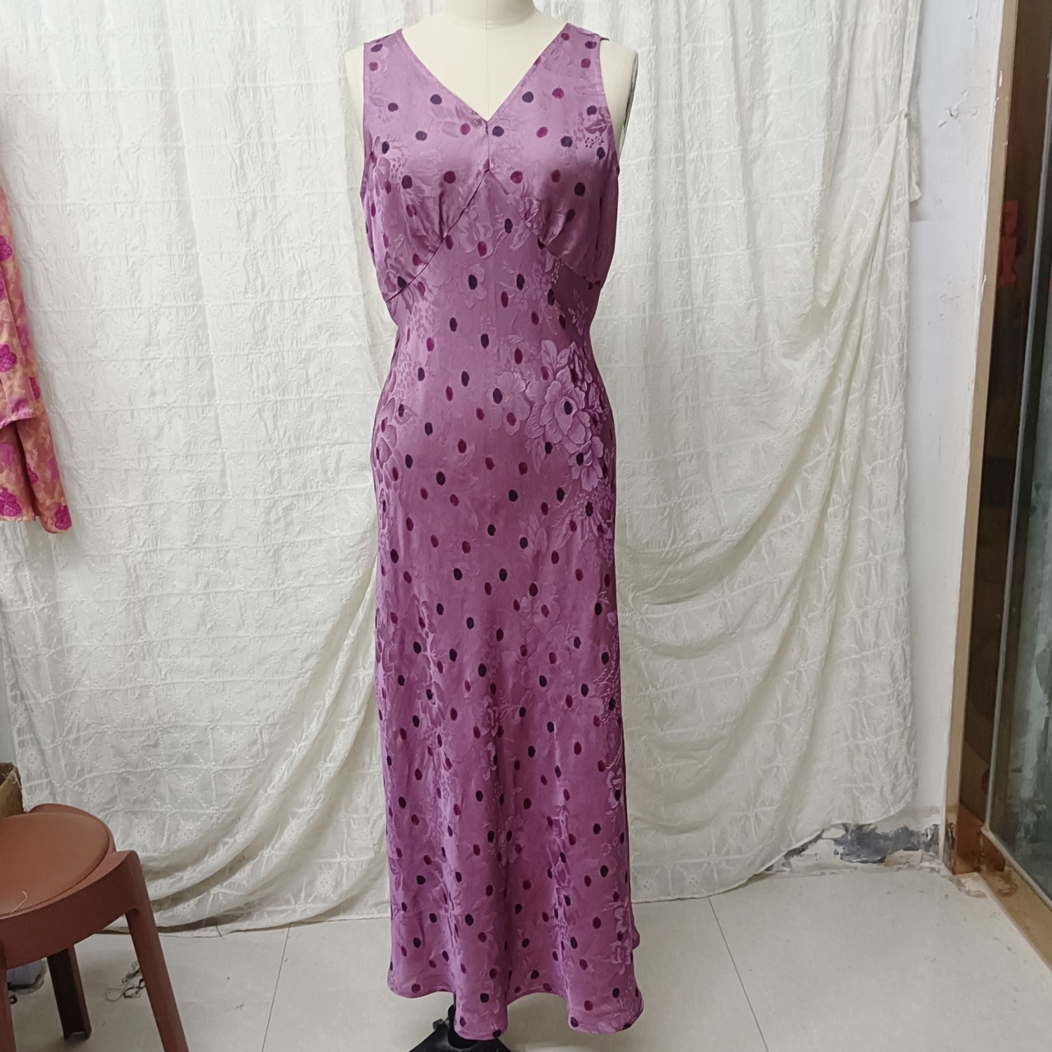 服装定制缝纫加工精修制作真丝蚕丝香云纱女士夏季斜裁修身连衣裙