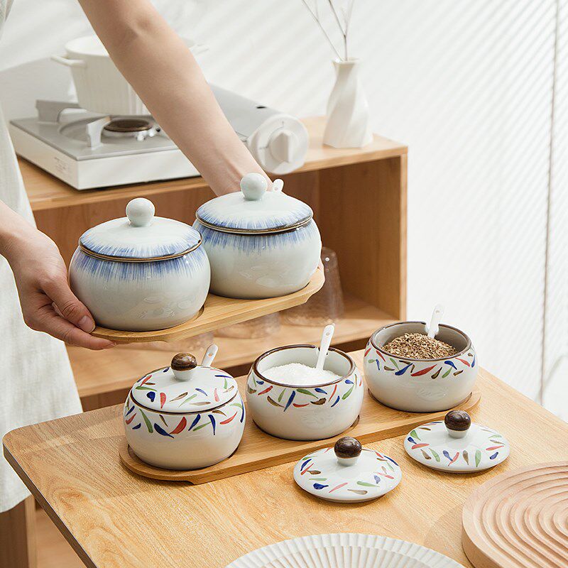 油盐调味罐子厨房创意味精辣椒收纳品日式陶瓷调料盒套装组合家用