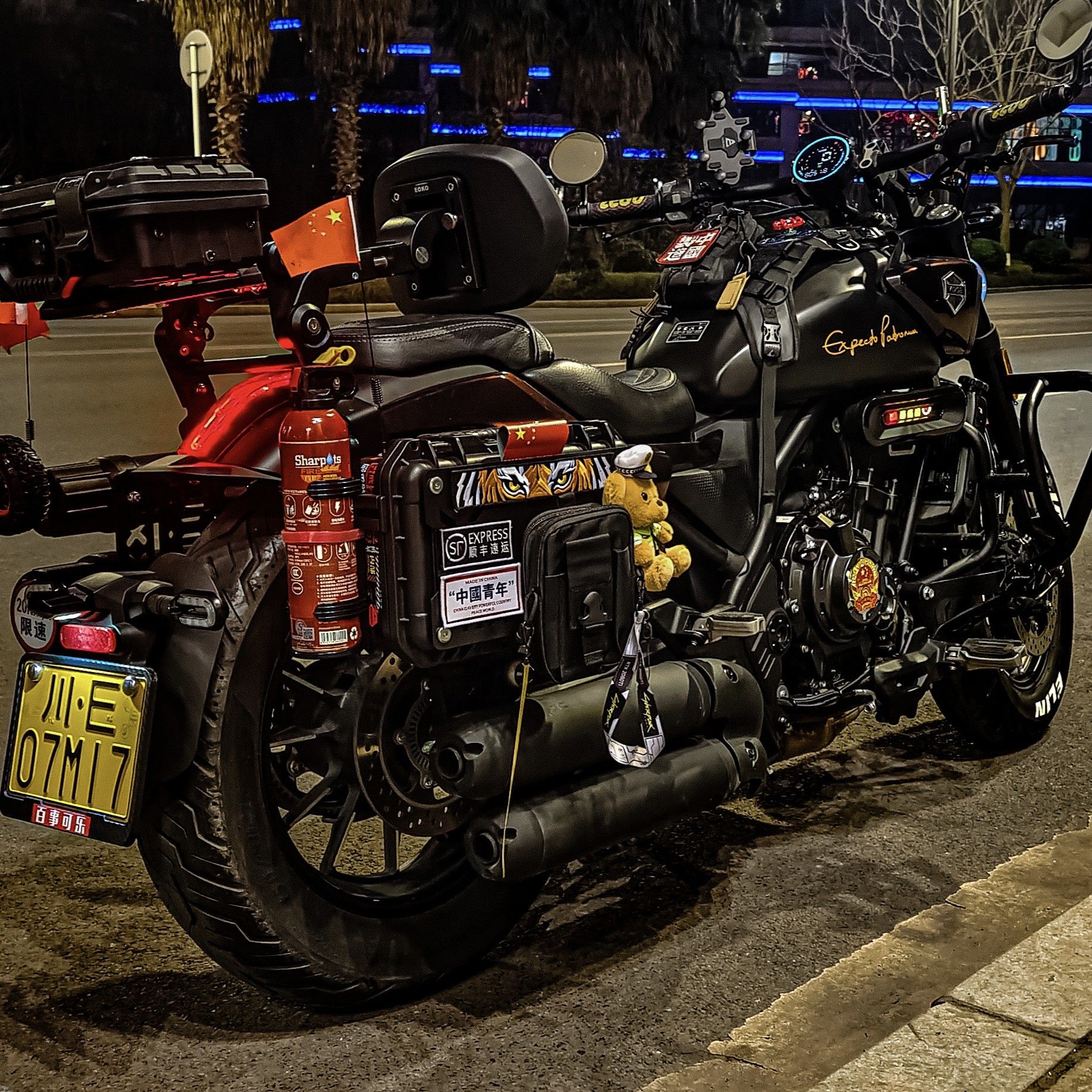 无极CU525边包、边箱支架挂防水边包工具箱原装位无损安装