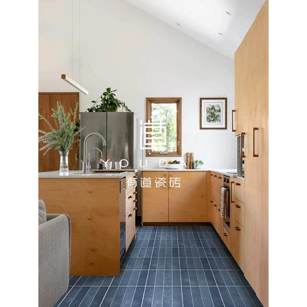 深蓝色美拉德覆古瓷砖长砖浴室厨房墙地砖阳台餐厅商店防滑砖