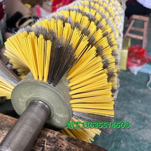 厂家钢厂铸造厂废渣清扫钢丝pp硬毛组合毛刷辊
