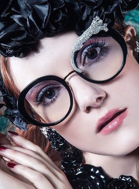 2025新款防蓝光眼镜女豹子头镶钻欧美圆框墨镜潮大框太阳镜高级感