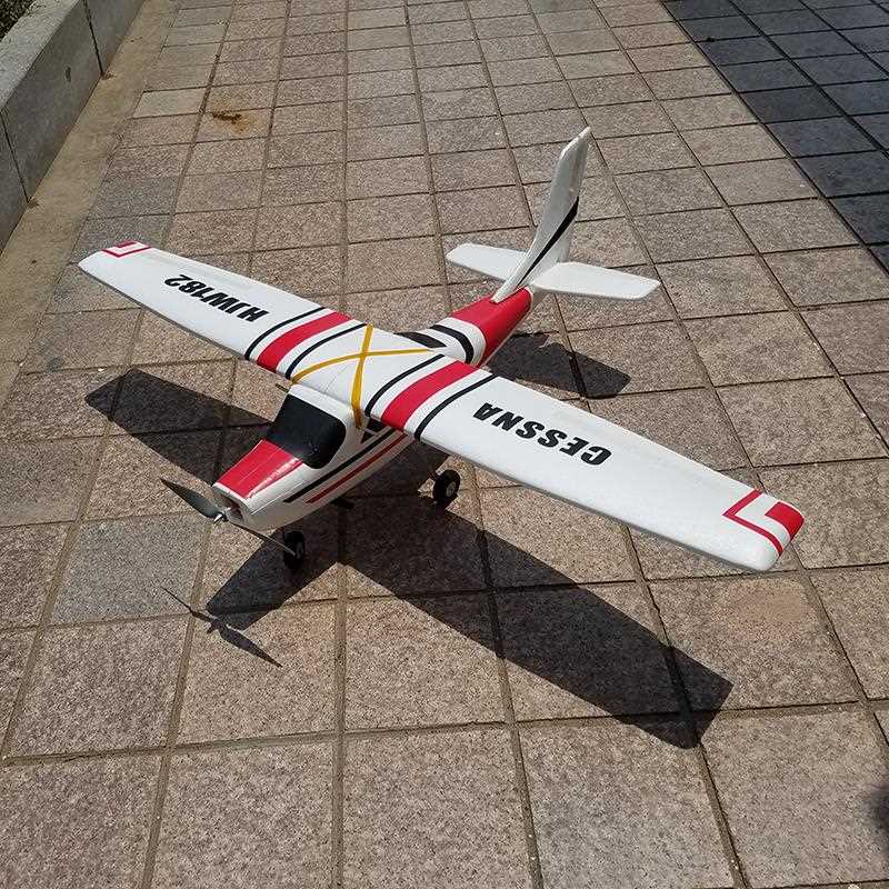 航模固定翼飞机塞斯纳cessna182翼展1.2米赛斯纳遥控入门练习空机