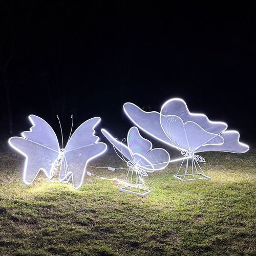 不锈钢发光蝴蝶雕塑镂空摆件户外庭院花园林布置草坪景观装饰小品