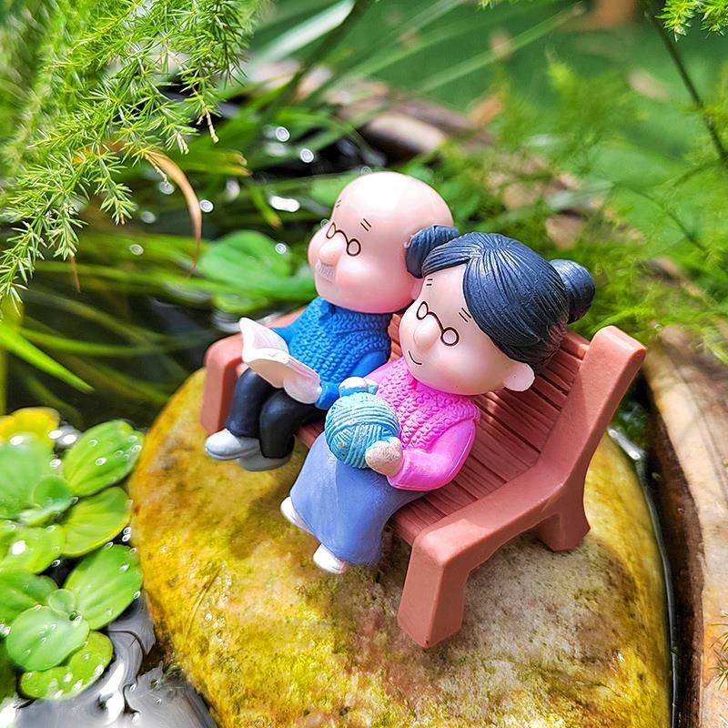 迷你爷爷奶奶微景观小摆件情侣公婆植物盆景鱼缸造景桌面摆设公仔