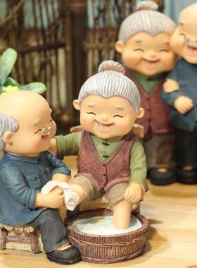 相伴相守爷爷奶奶情侣老头老太储蓄罐存钱罐洗脚老人客厅家居摆件