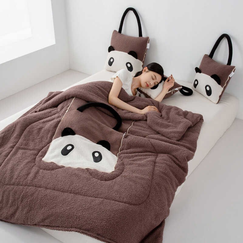 冬季熊猫抱枕被h子两用二合一双面绒加厚午睡毯子办公室汽车载靠