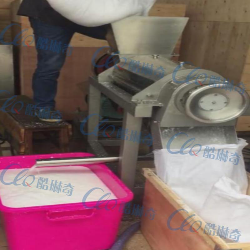 y海南椰子榨汁机螺旋榨汁机生姜破碎榨汁机挤压压榨一体机直销