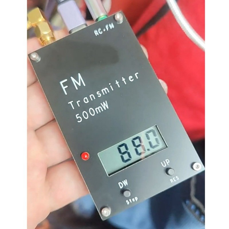 2000米FM发射机 数字显示 0.5W 500mW 立体声76-108M