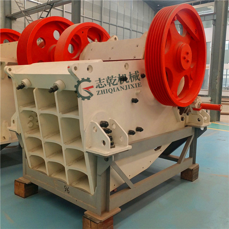 新款鄂式破碎机 方解石碎石机 云母石粗碎机 菱镁矿石粉碎设备,机械设备,破碎机,淘宝优惠券,粉丝福利购,淘宝优惠卷