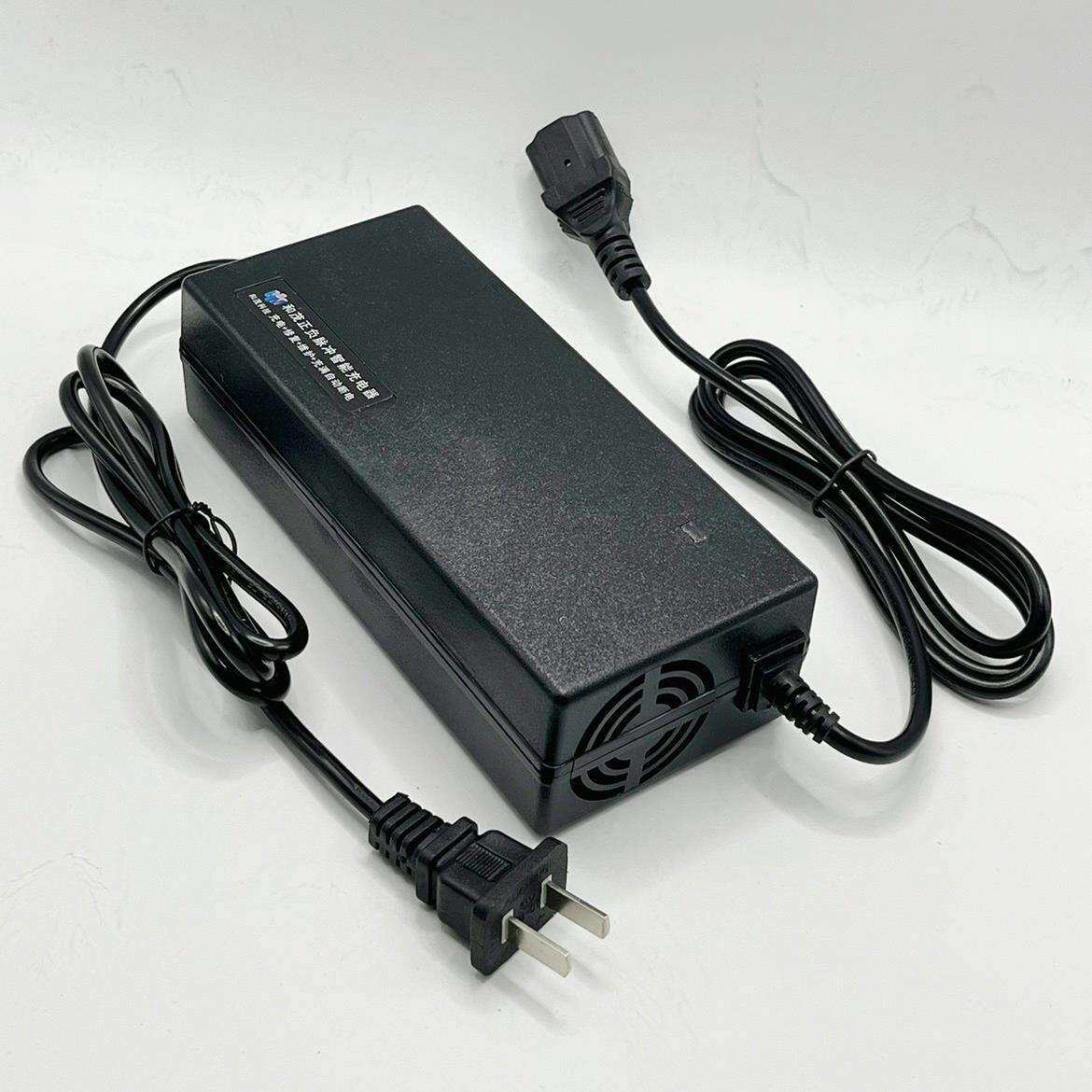 和茂正负脉冲充电器电池修复器电动车充电器12v24v36v48v60v72v