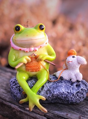 创意可爱青蛙摆件微景观花园树脂动物多肉盆N装饰工艺品办公桌摆