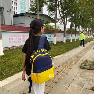 大学生高颜值学生韩版2024少女新款撞色背包双肩包初高中校园书包