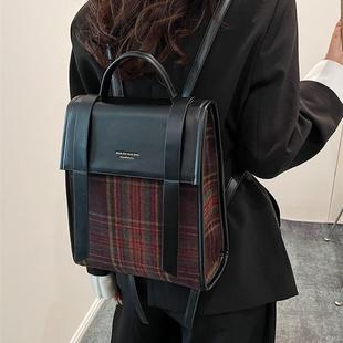 复古格子大容量旅行包包女2024新款潮英伦学院风休闲淑女双肩背包