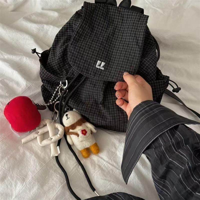 韩系春夏款时尚格子复古小双肩包慵懒风外出休闲百搭轻便尼龙背包