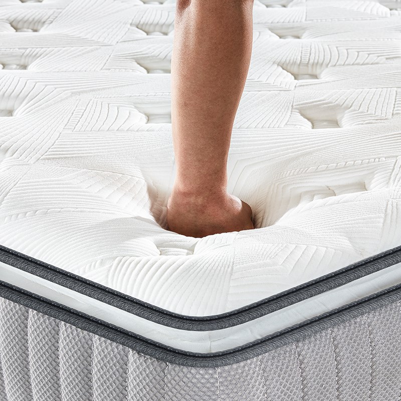 床垫十大名牌软超软酒店1.35米无甲醛防螨黄麻护脊家Y用弹簧席梦