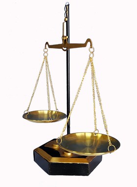 创意天平秤全金属桌面装饰摆件y律师办公商务礼品手工艺品书房摆