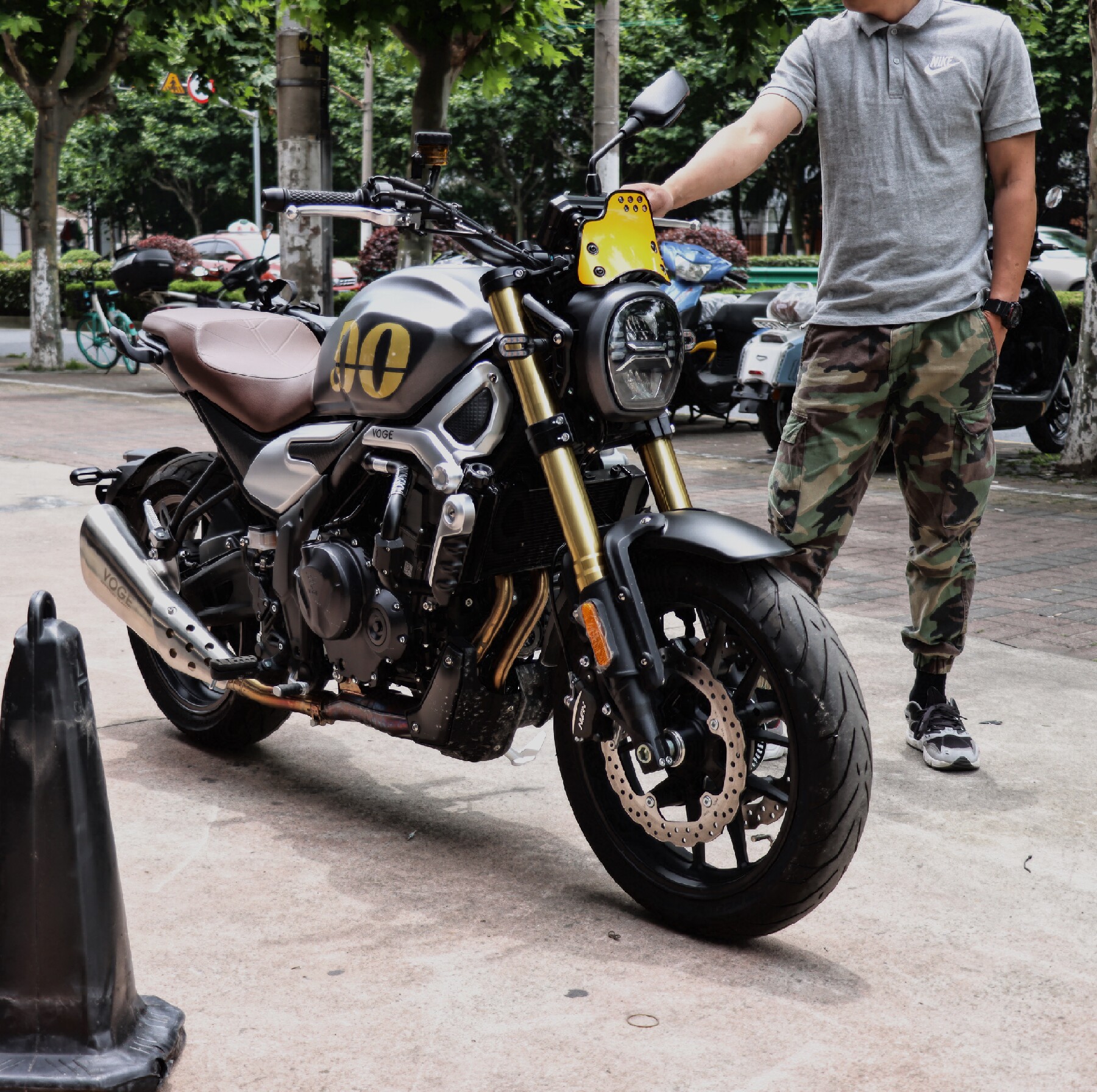 适用无极300AC/500AC/525AC改装风挡复古小风挡攀爬风格专车专用