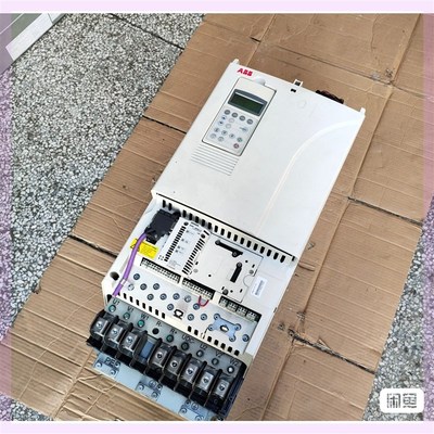 ABB变频器 ACS800-01-0165-3+P901原装