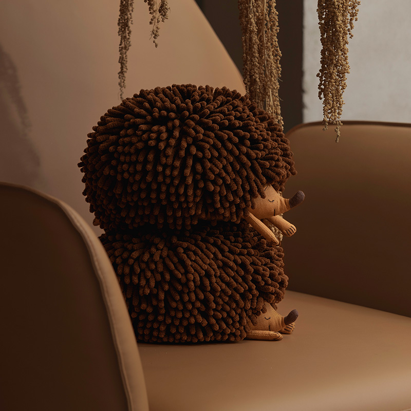 梵几殷越 陪伴刺猬抱枕 卡通动物造型办公室午睡枕摆件解压玩偶