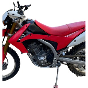 适用CRF后刹车盘保护盖CNC卡钳改装支架CRF250 300L后碟煞床包