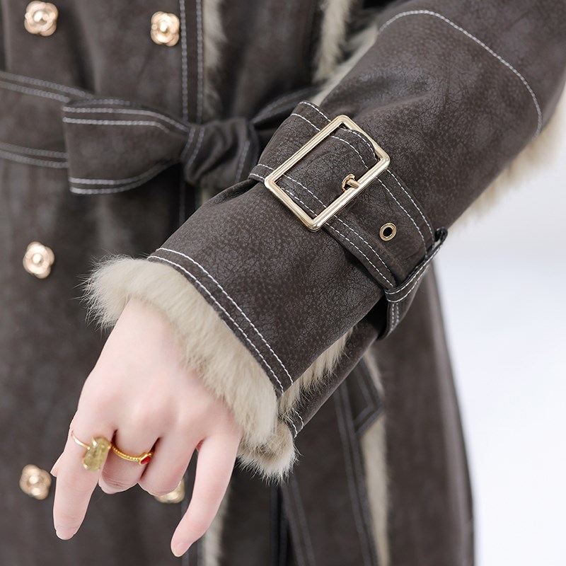 獭兔毛真皮毛一体外套女2025冬新中长款大气优R雅羊毛毛领皮草大