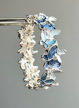 渐变雾霾蓝蝴蝶弹力绳手镯小众新中式国风清冷感显白高颜值手饰