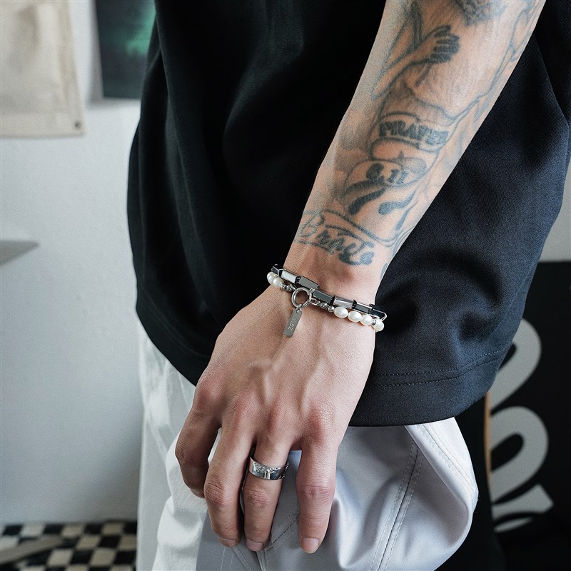 SAZ 金属方块珍珠手链男u女双层叠戴简约冷淡风手饰钛钢百搭可调