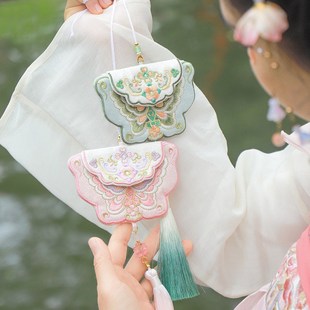 刺绣香包国潮挂脖香囊汉服配饰荷包翻盖古风空袋中式 创意国风