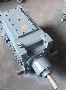 MC工业齿轮箱_大功率平行轴减速机_垂直轴-扭矩大-重载MC3RLSF0