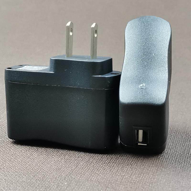 变灯USB充电器4.2V5V500MA充电头18650充电器手机MP3/MP4充电器头灯4.2v1a