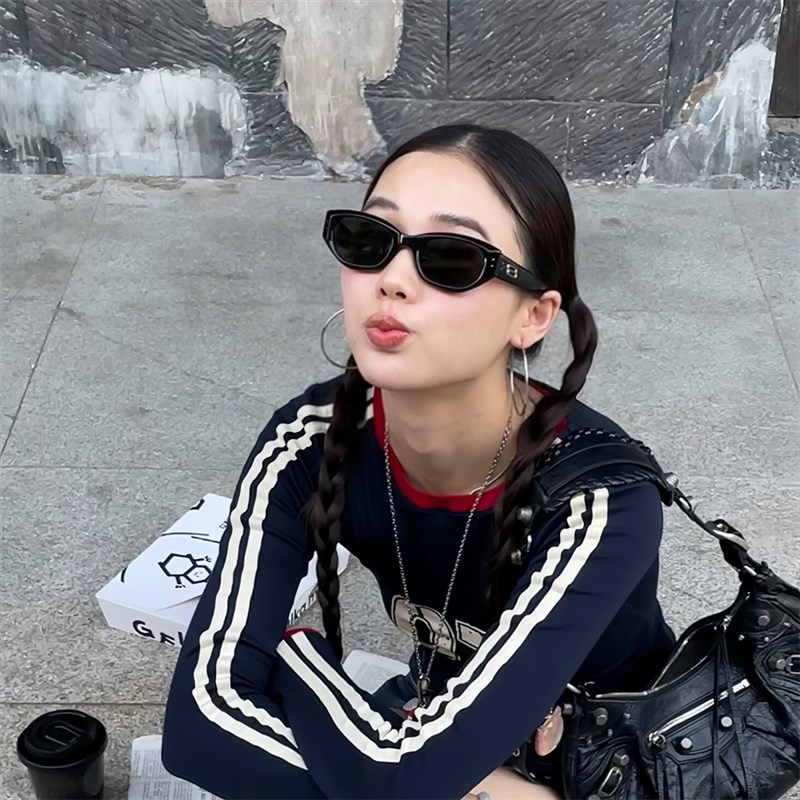 2025新款方圆脸猫眼墨镜女复古海岛偏光防紫外线圆脸显瘦太阳眼镜