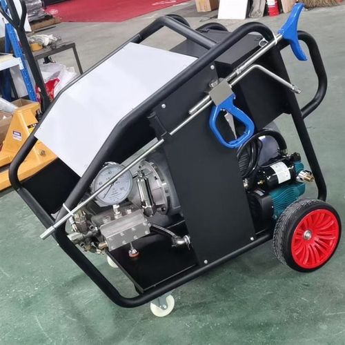超高压清洗机500-600-800公斤380v工业除锈喷砂剥树皮拉毛厂家