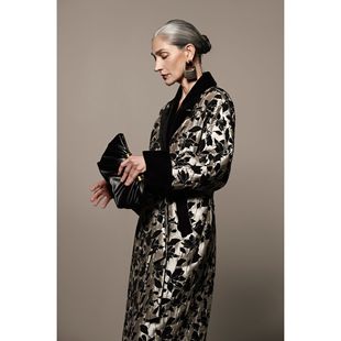 风衣F23 黑色老钱风黑色提花长款 6122 温莎花园 芈莱尤优—新款