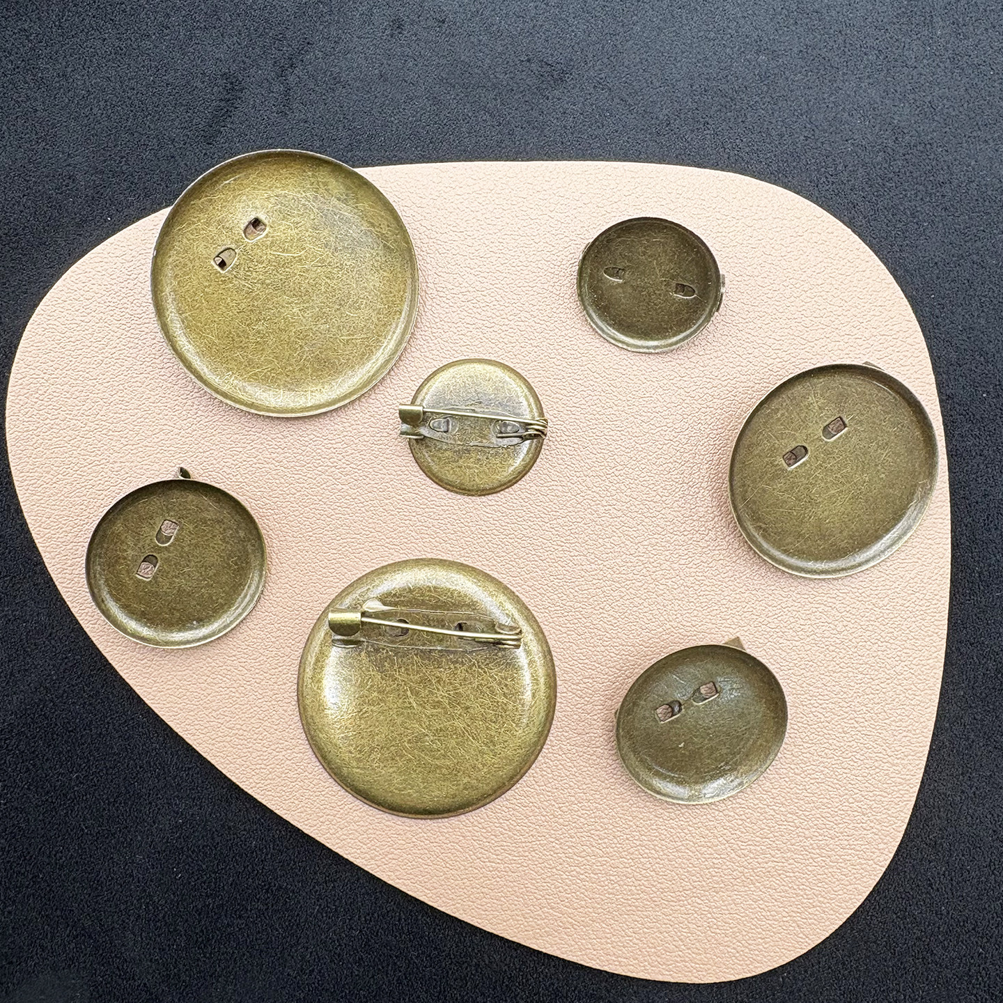 古铜色金属diy托盘别针配件扣胸花圆盘胸针手工材料复古安全扣针