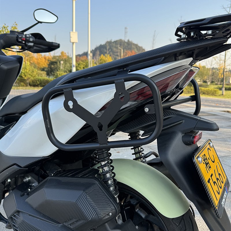 升仕150D改装边包架不锈钢支架350D踏板摩托车边包支架跨包侧包架