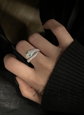 XCZJ绿眼灵蛇开口女戒指18K蛇年指环手饰设计感生日情人节礼物