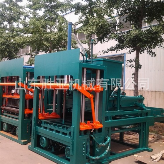 胜亚 QT5-20 液压水泥制砖机 水泥空心砖生产线