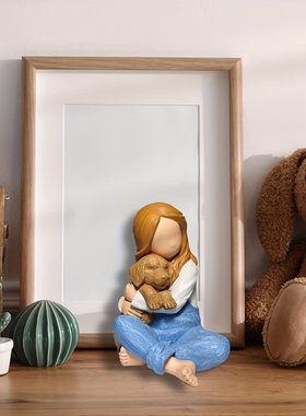 创意小女孩抱狗装饰品 树脂工艺品摆件 家居爱狗人士纪念礼品装饰