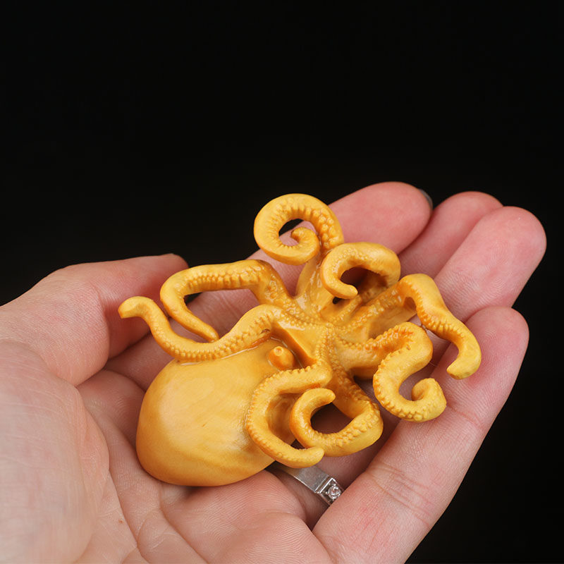 黄杨木雕刻把玩手把件男章鱼木质文玩手工艺品挂件八爪鱼收藏送礼