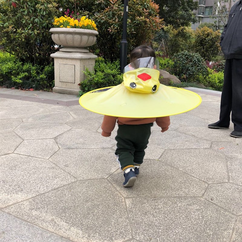 抖音儿童个性雨衣创意雨伞黄鸭子C斗笠伞飞碟伞帽子斗篷式折叠钓