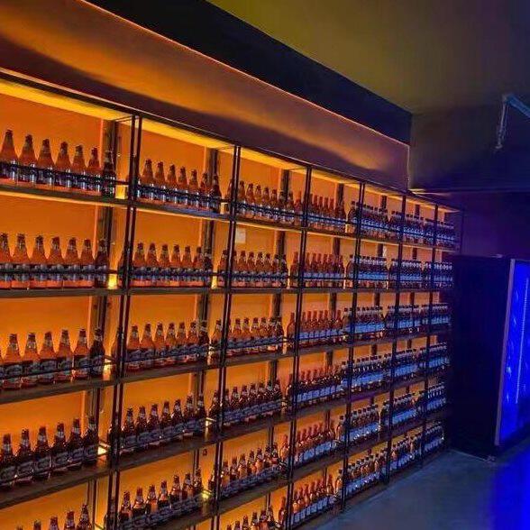 红酒架铁艺发光酒架展示架酒吧餐厅酒柜靠墙柱子置物架隔断啤酒架