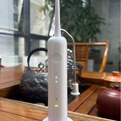 新品下一代扫振电动牙刷磁吸充电伺服电机成人款