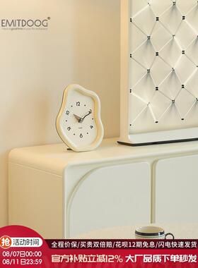 EMITDOOG客厅卧室创意时钟玄关装饰品电视柜高档大气座钟桌面摆件