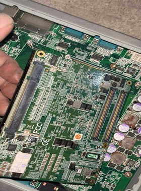 研华SOM-5786 嵌入式工控板卡含内存 CPU成色新~询价