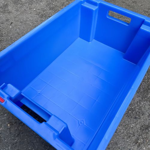 塑料鲜肉专用箱加厚红色猪肉冷冻运输周转筐双汇交叉错位食品盒子