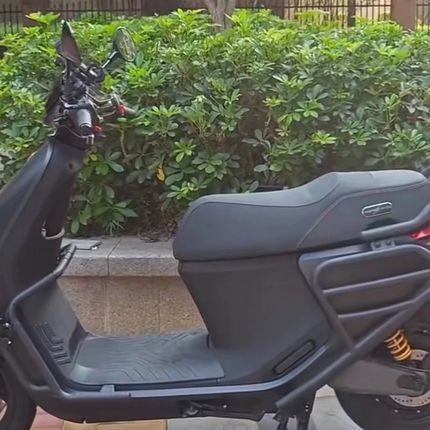 适用于号电动摩托车E300PE300mk2护杠保险杠后货Y架防摔杠护杠