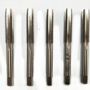 M10 1.5 1.25 1.75 台湾TOSG直槽丝攻 M12 切削丝锥M10